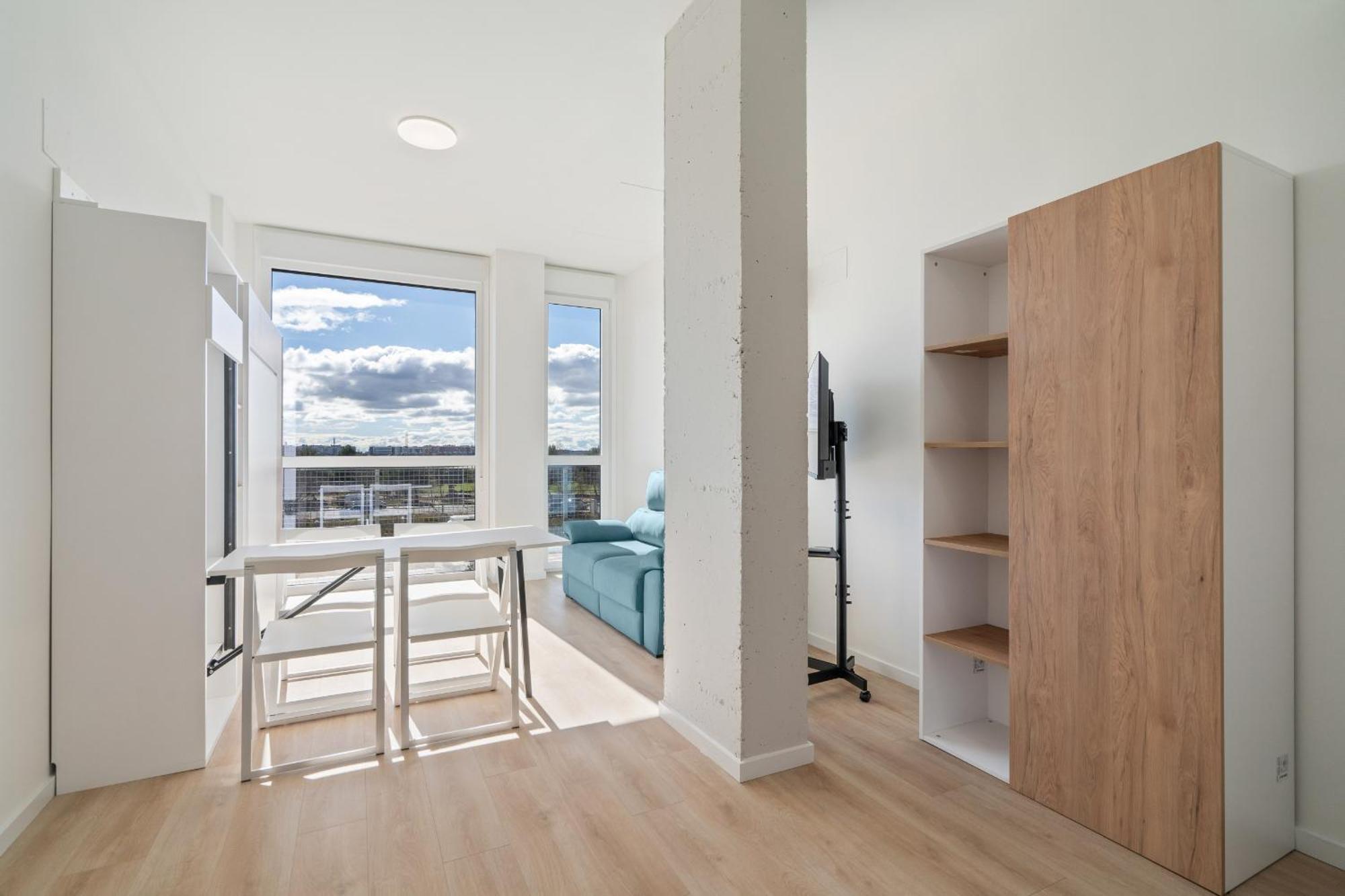 Loft Reformado Industrial Con Garaje Alquiler Temporal Appartement Madrid Buitenkant foto
